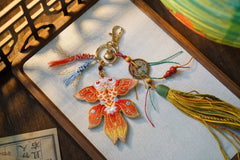 [Red Flying Fish] 云深雾浅 Red Flying Fish Embroidered Goldfish Kite Pendant for Hanfu & Bags