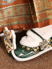 [The Auspicious Lion] 狮来运转 Original Improved "Qiaotou" Hanfu Shoes with Hidden Heel for New Year Celebrations