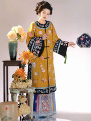 柒小乔 Original Qing Dynasty Style "Yuehua" Mamian Skirt & Embroidered Round-Neck Top - Authentic Photography Attire