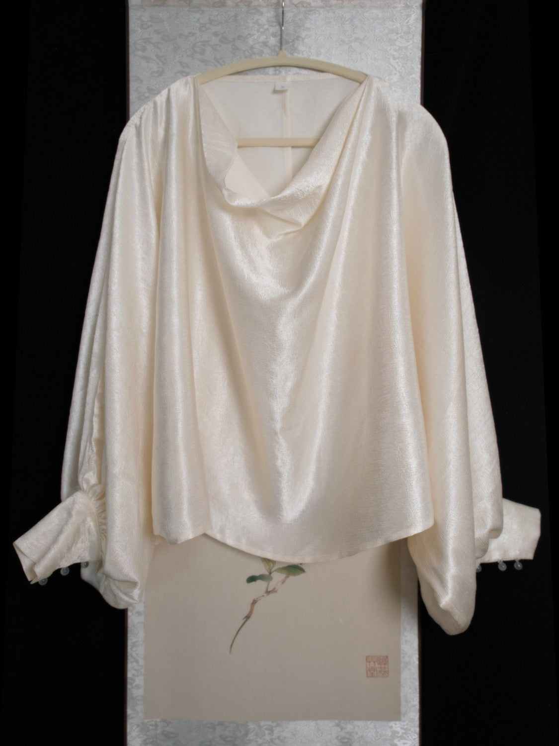 [Whispering Brook Deer] 鹿鸣溪 Original Tang Style Cowl Neck Shirt & Multi-Color Gore Skirt Set