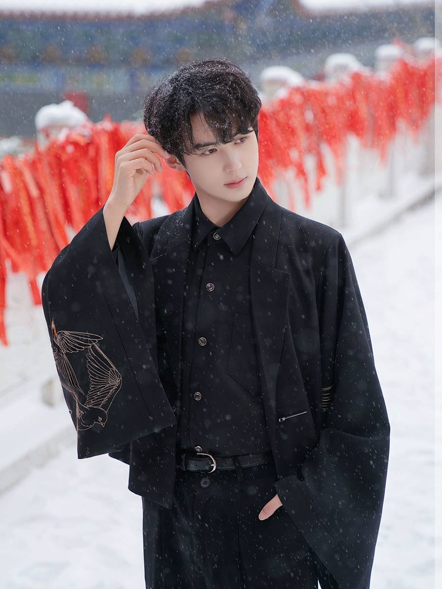 [The Swallow's Return] 燕归来 Original New Chinese Style Commuting Suit Jacket with Heavy Embroidery