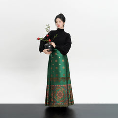 [The Joy of the Koi] 观鱼知乐 Original Ming Style Square-Collar Coat & Zhuanghua Mamian Skirt Set