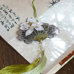 [The Ink Lotus] 水墨清莲 Original Embroidered Waist Pendant & Jinbu for Mamian Skirt (Unscented)