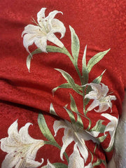 [Hundred Years of Harmony] Original Lily Embroidery Red Wedding/Toast Long Qipao - Flat-Cut Traditional Design