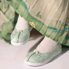 [As Desired] 珠花云头鞋 Ruo Ke Series Brocade Hanfu Shoes with Bead Accents